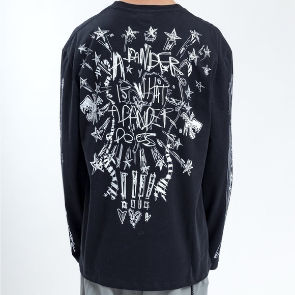 Like New Charles Jeffrey Loverboy Designer Long Sleeve Graphic Tee in Blk sz Med - Picture 5 of 9